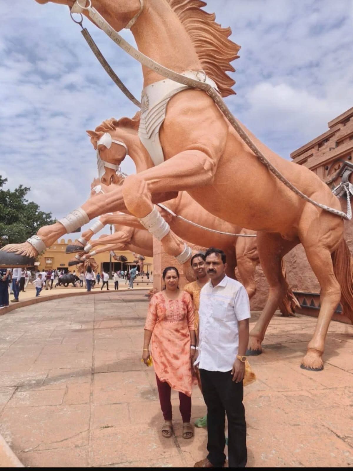 Mr Sunil Kumar & Family in Hyderabad, Telangana, photo 3